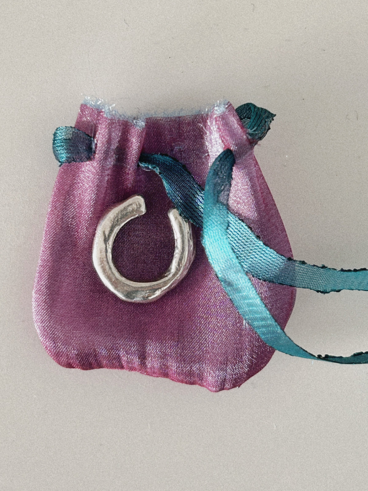 Simple ear cuff