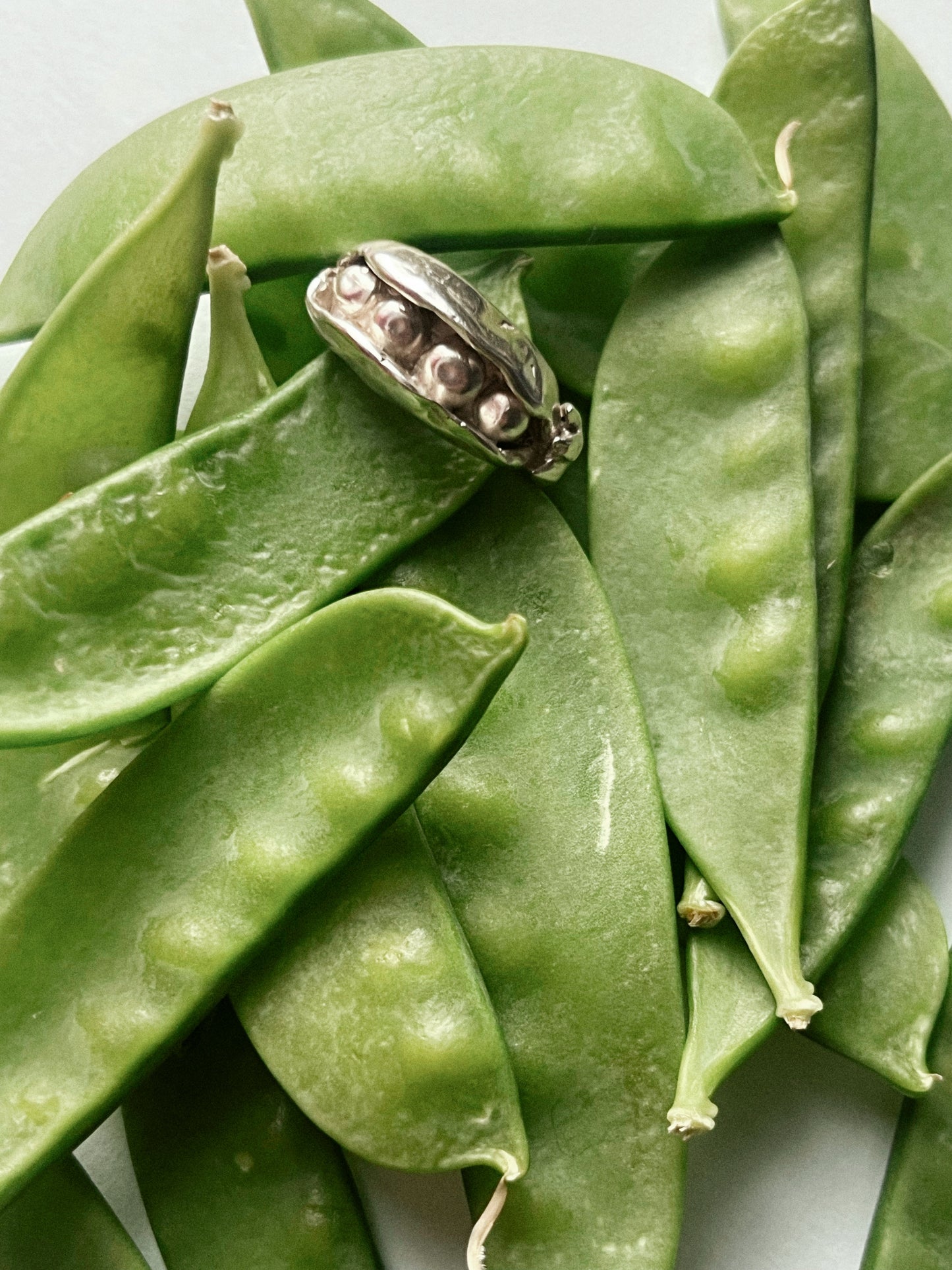Pea ring