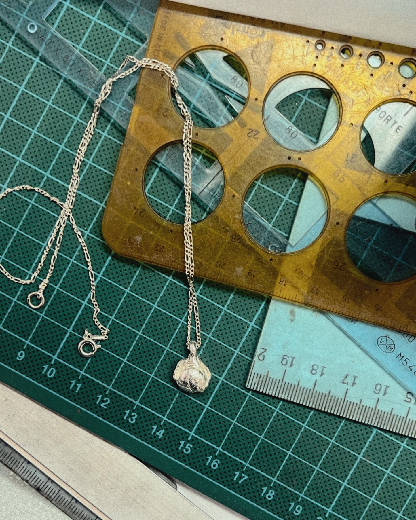 Cabbage necklace