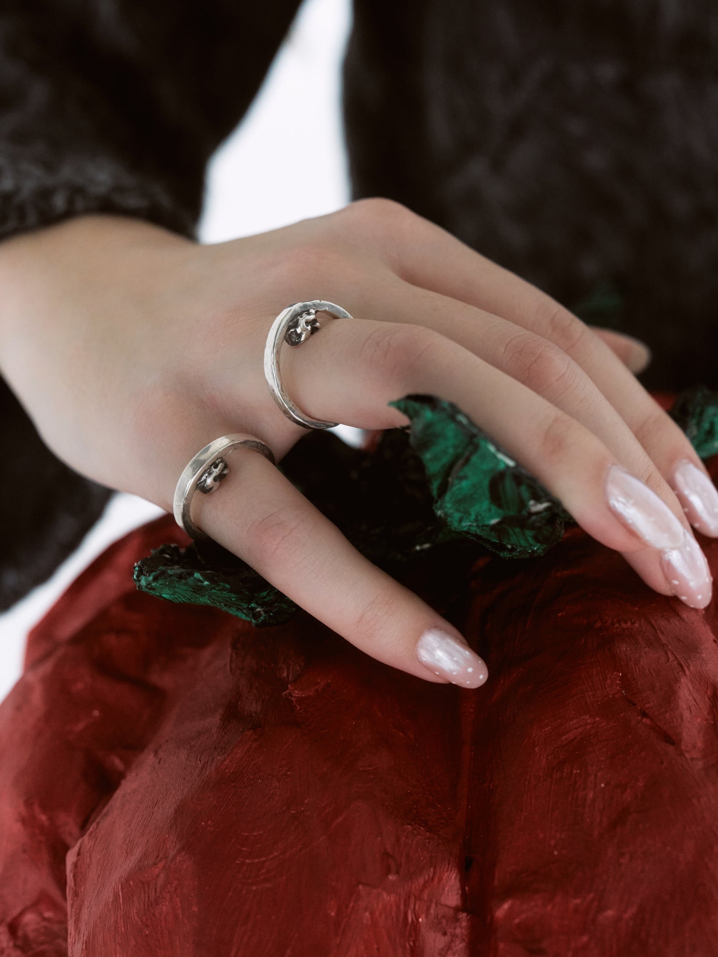 Hidden ring